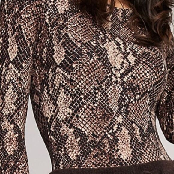 Yummy Sweater Co. Printed Bodysuit - Picture 4 of 4
